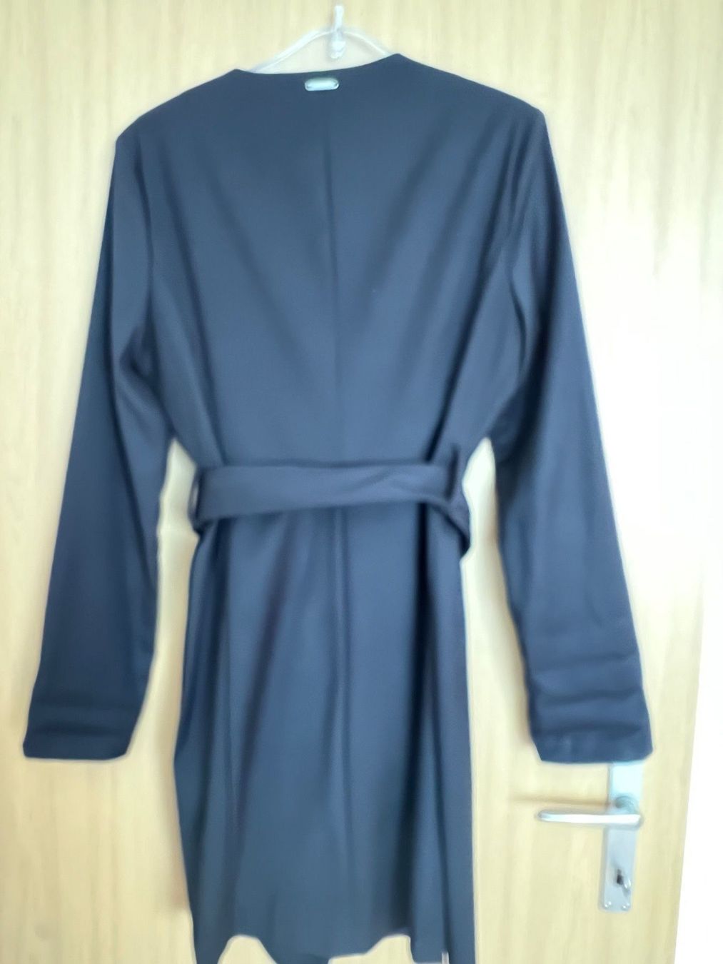Guess Vestiti: GUESS Damen Kleid L – Usato da Nürensdorf venduto da and_5tlm 1