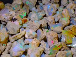 Superbe Welo Opale brut LOT 500 carats  Enchère CHF 99.-
