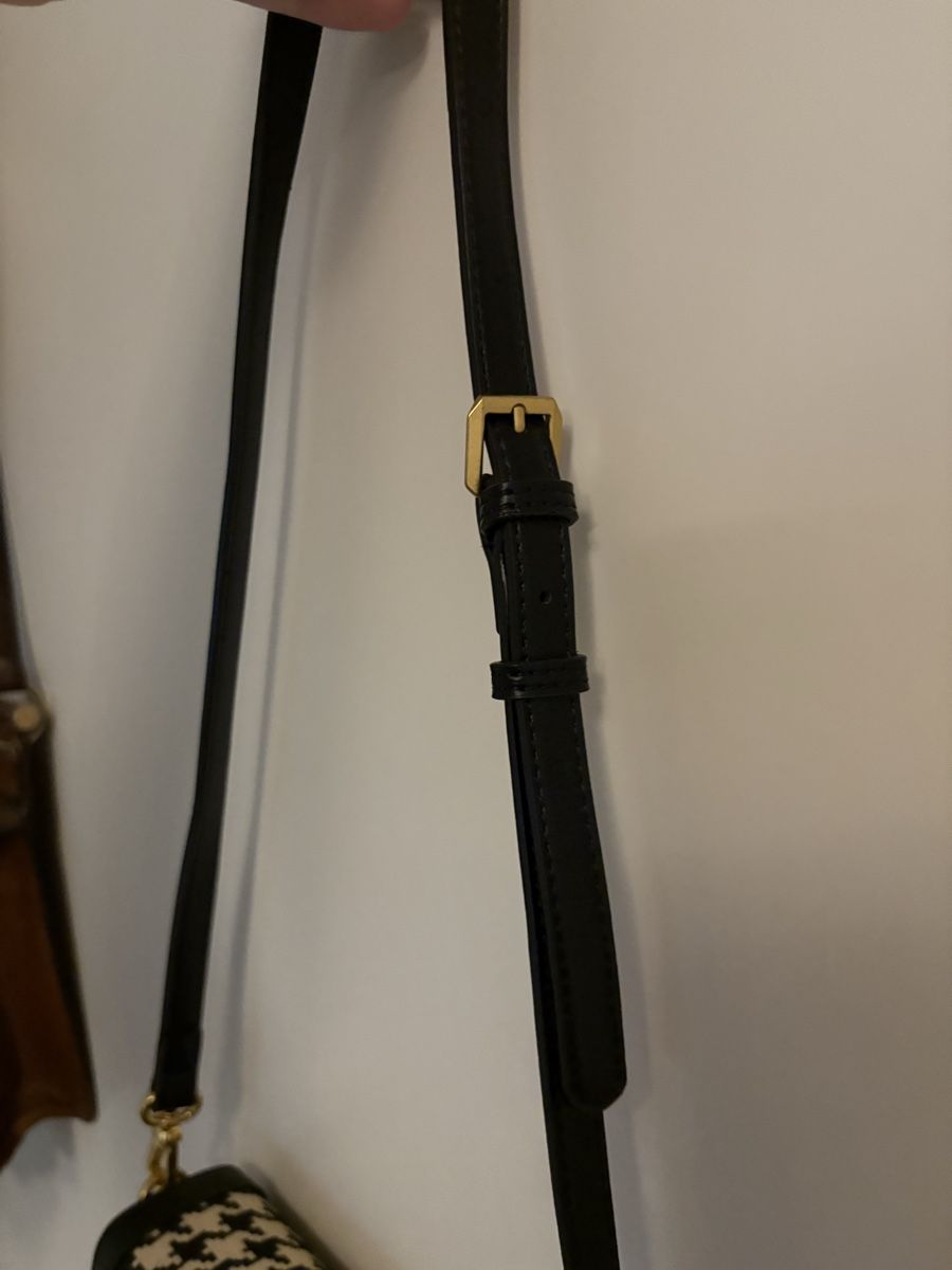 Borse da donna: Schwarze Tasche – Nuovo (secondo la descrizione) da Olten venduto da edona_muslija 1