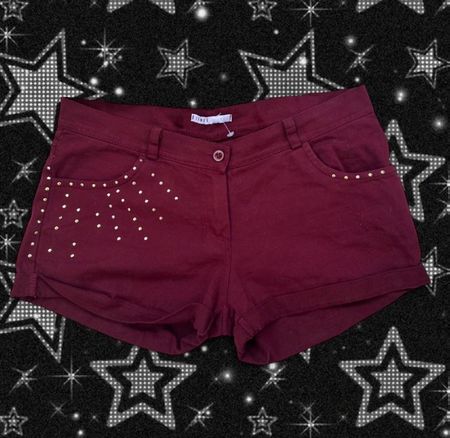 Senzze Shorts dunkelrot mit Nieten L neuwertig