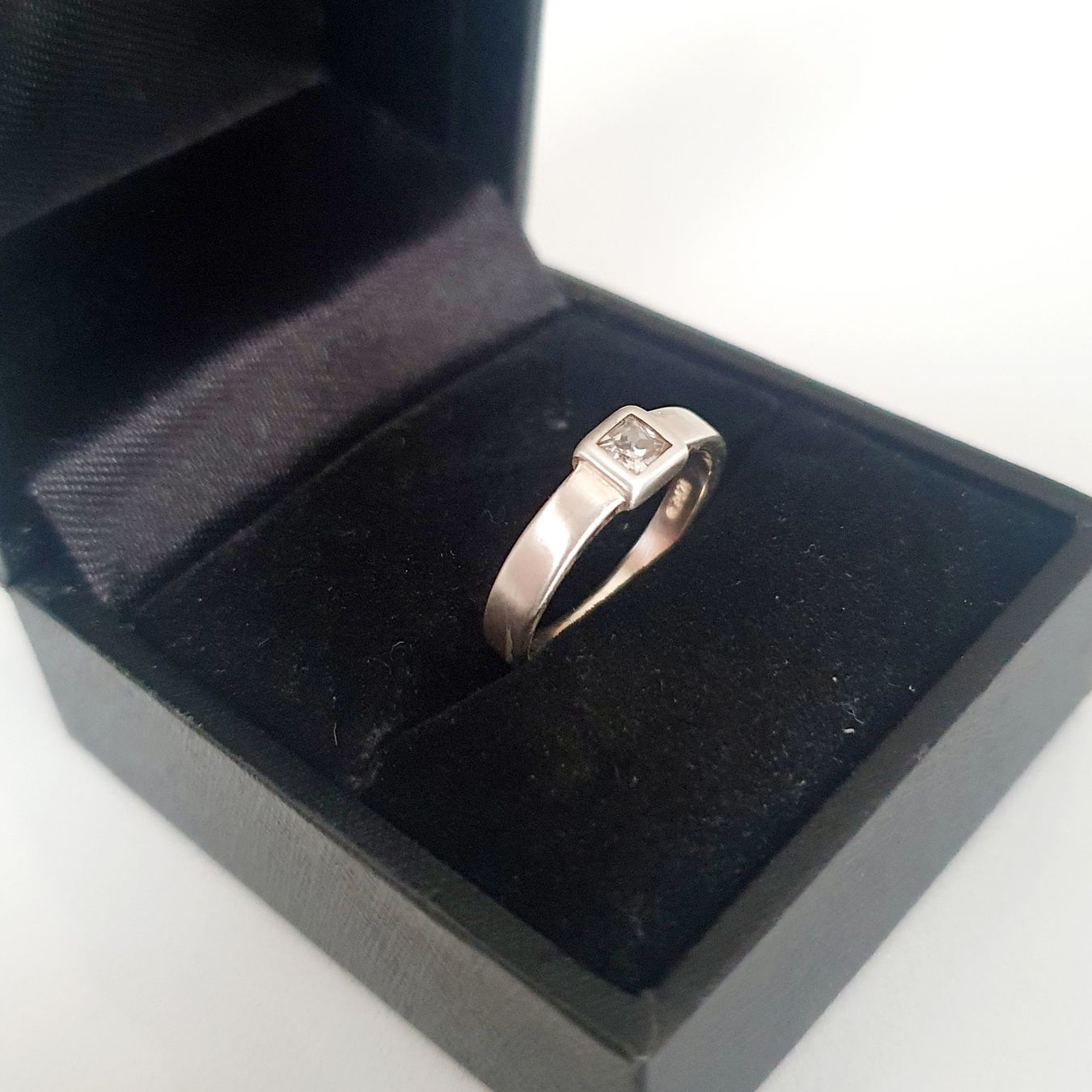 Anelli: schlichter 925er Sterlingsilber-Ring gr 15,4mm – Usato da Kreuzlingen venduto da Wunderkiste123 5