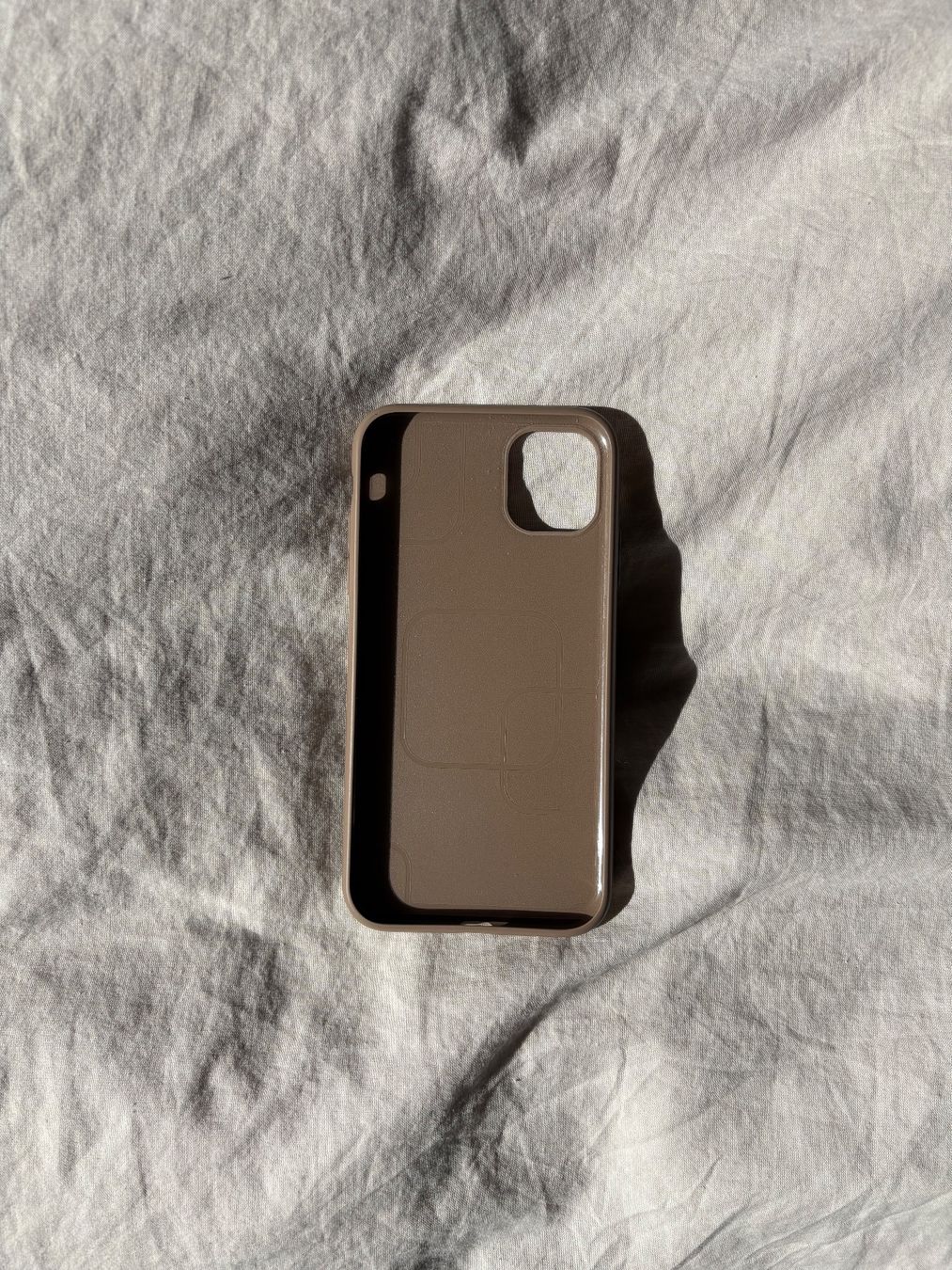 Apple Coques & Protection écran: Coque HOLDIT d'IPhone 11 – D'occasion à Founex par ju_plf 1