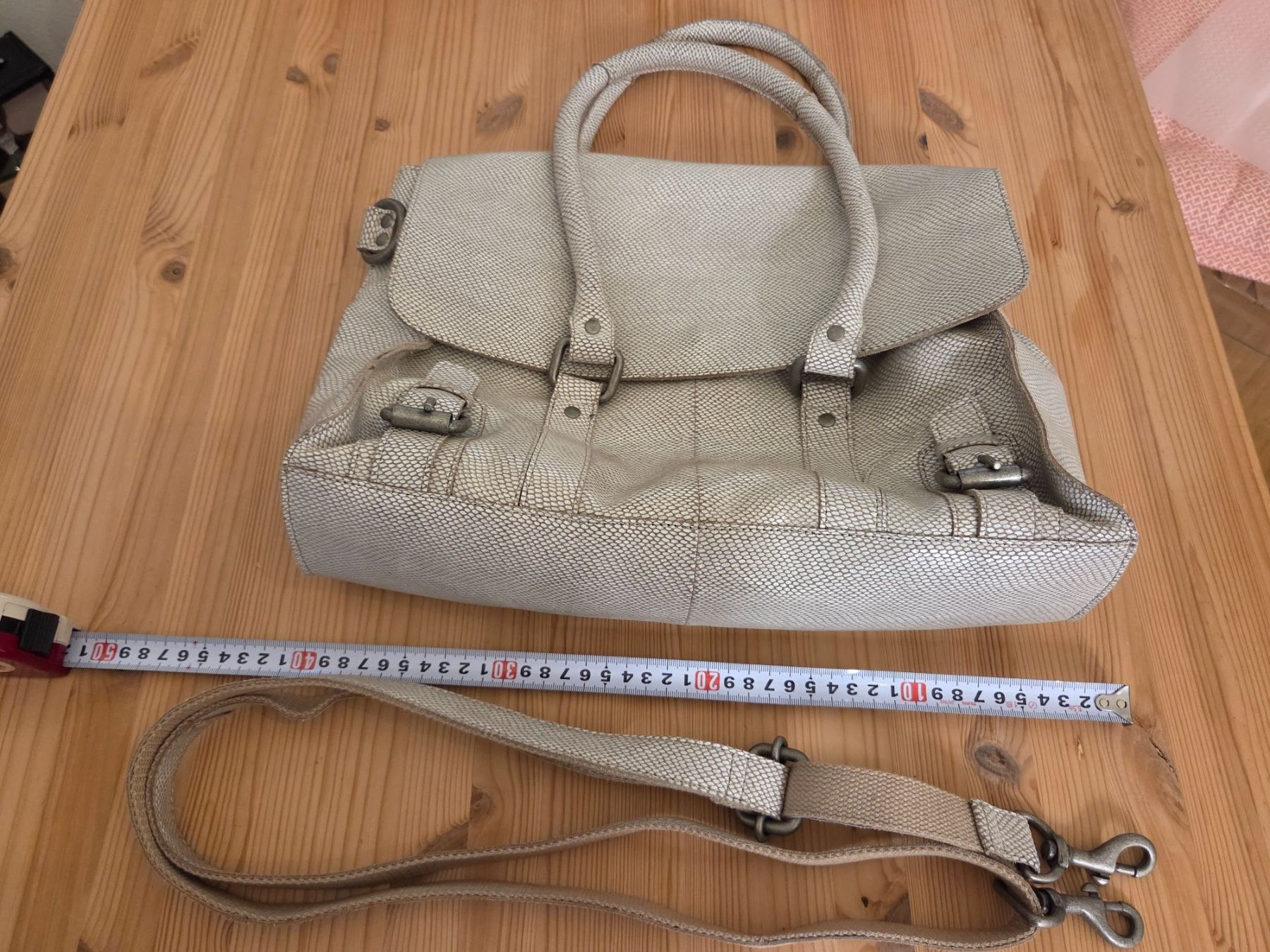 Borse da donna: Beige Tasche, Schlangenlederoptik, Umhängetasche – Usato da Liestal venduto da ITOlio 2