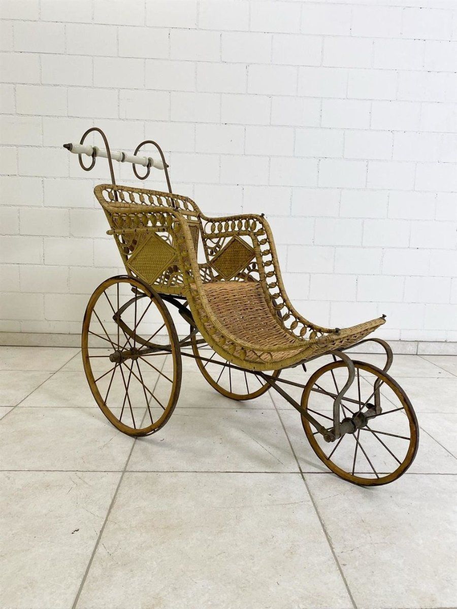 Carrozzine: Antiker Kinderwagen Ende 19. Jh. – Usato da Wienacht-Tobel venduto da Vintage_Wolf