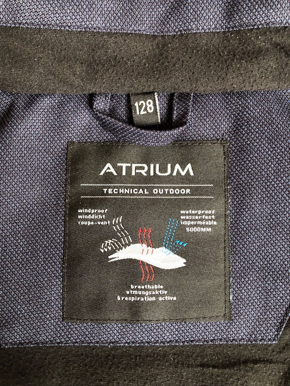 Vestes & Manteaux: Winterjacke Gr.128 – D'occasion à Lengnau BE par Rubin27 8