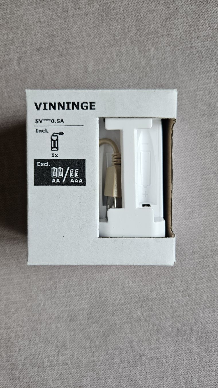 Ikea Caricatori & Batterie: Ikea Vinnige Battery Charger AA - Incl. Cable – Usato da Zürich venduto da za.Sophia