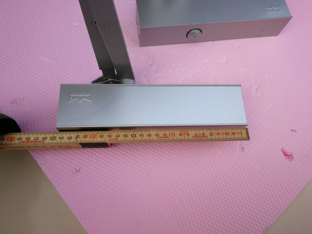 Porte: Türschliesser Dorma – Usato da Spreitenbach venduto da Space_X 3