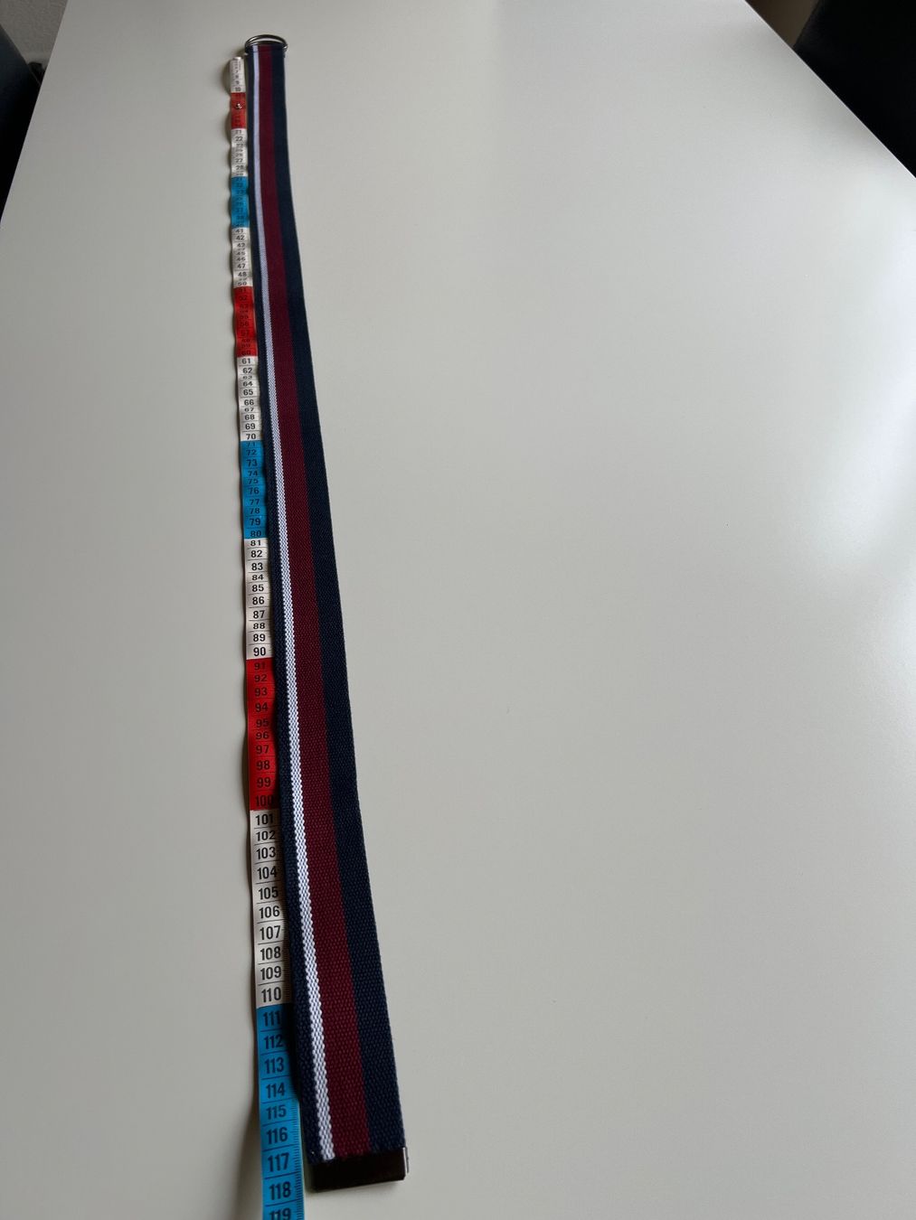 Tommy Hilfiger Cinture: Tommy Hilfiger Stoffgurt mit Doppelring 115cm – Usato da Chur venduto da van_hnc6 1