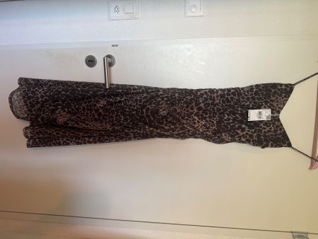 Kleid mit Leo-Muster Grösse S neu mit Etikett