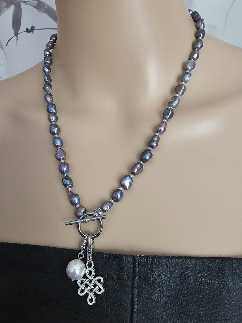 Catenine: Perlenkette lang Kette Zuchtperlen multicolor mit Charme – Nuovo (secondo la descrizione) da Riedt b. Erlen venduto da Gottestraene 1
