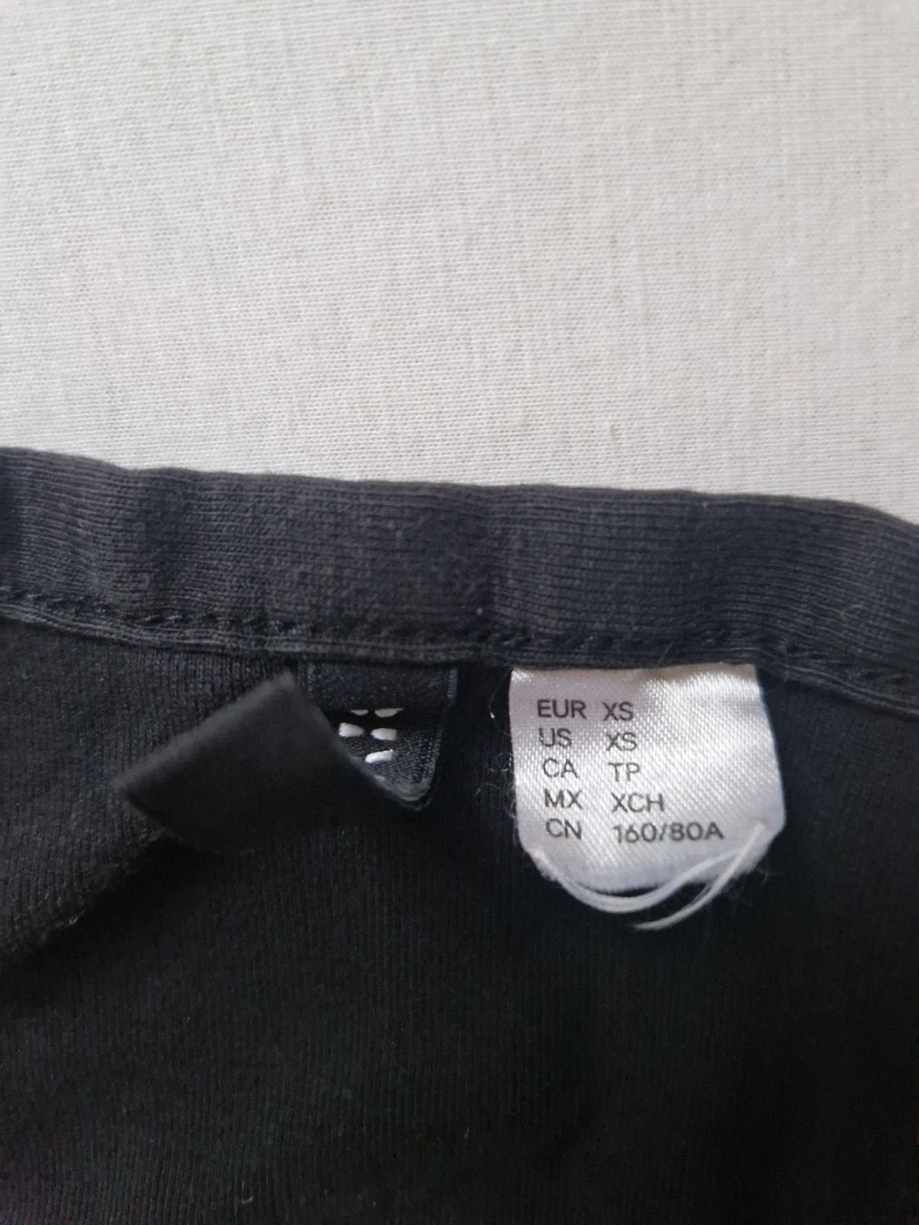 Tops: Haut noir – Gebraucht aus Chigny von lor_fs8h 2