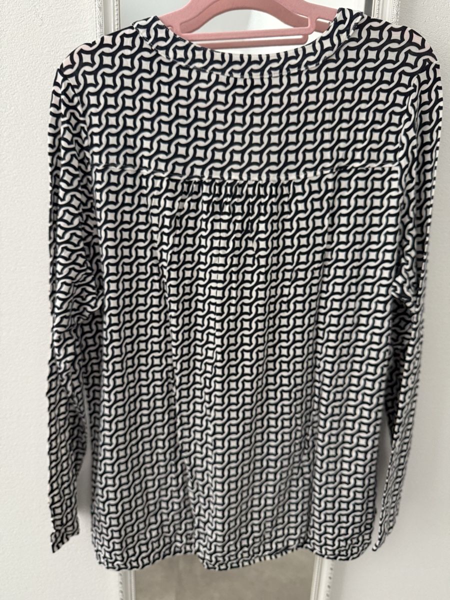 Tchibo T-shirt: Blusenshirt  Bedrucktes  Grösse 44/46 – Nuovo (secondo la descrizione) da Pfeffikon LU venduto da pepino17 1