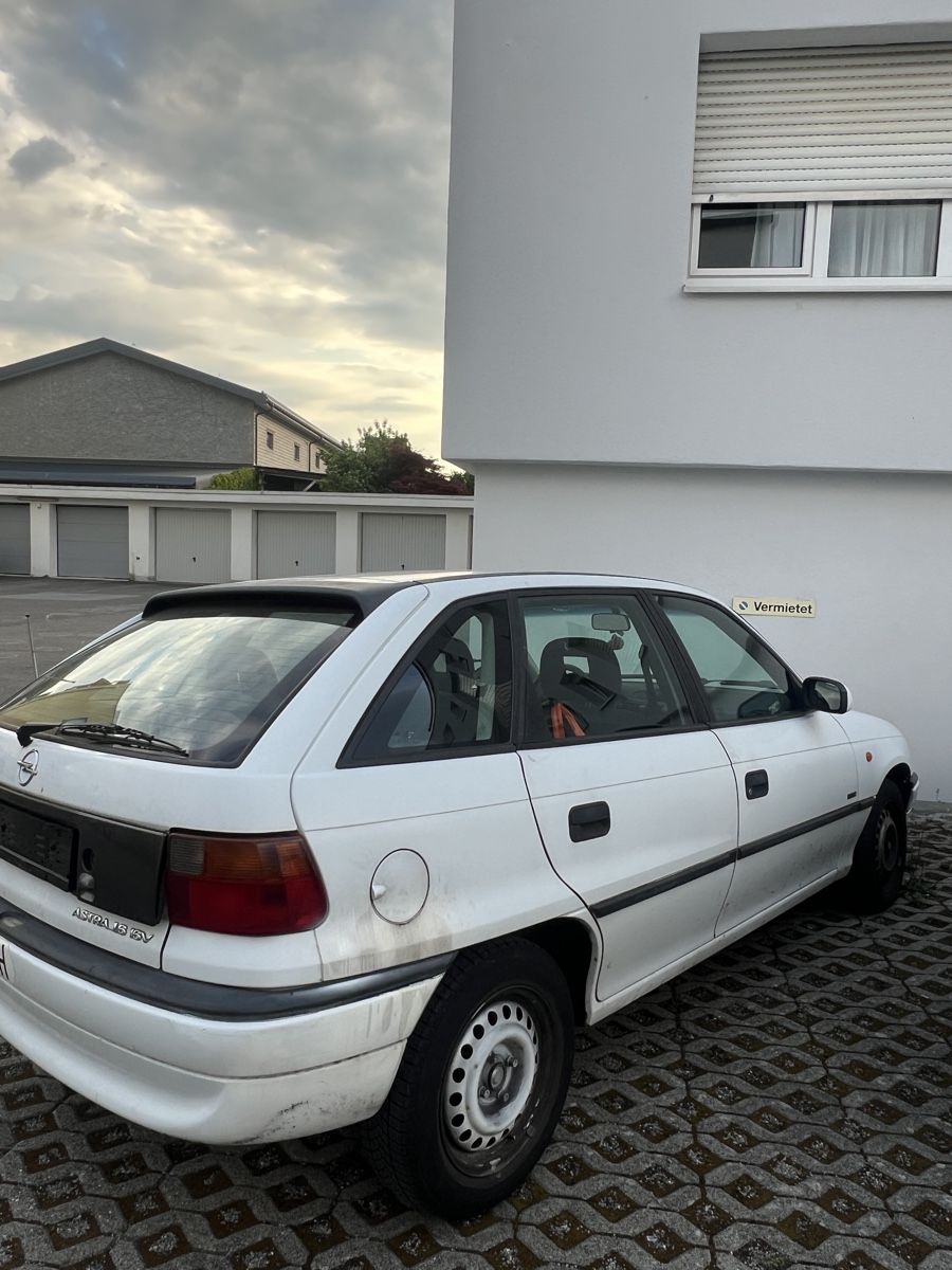 Opel Automobili: Opel Astra – Usato da Staad SG venduto da bah_8h6x 1