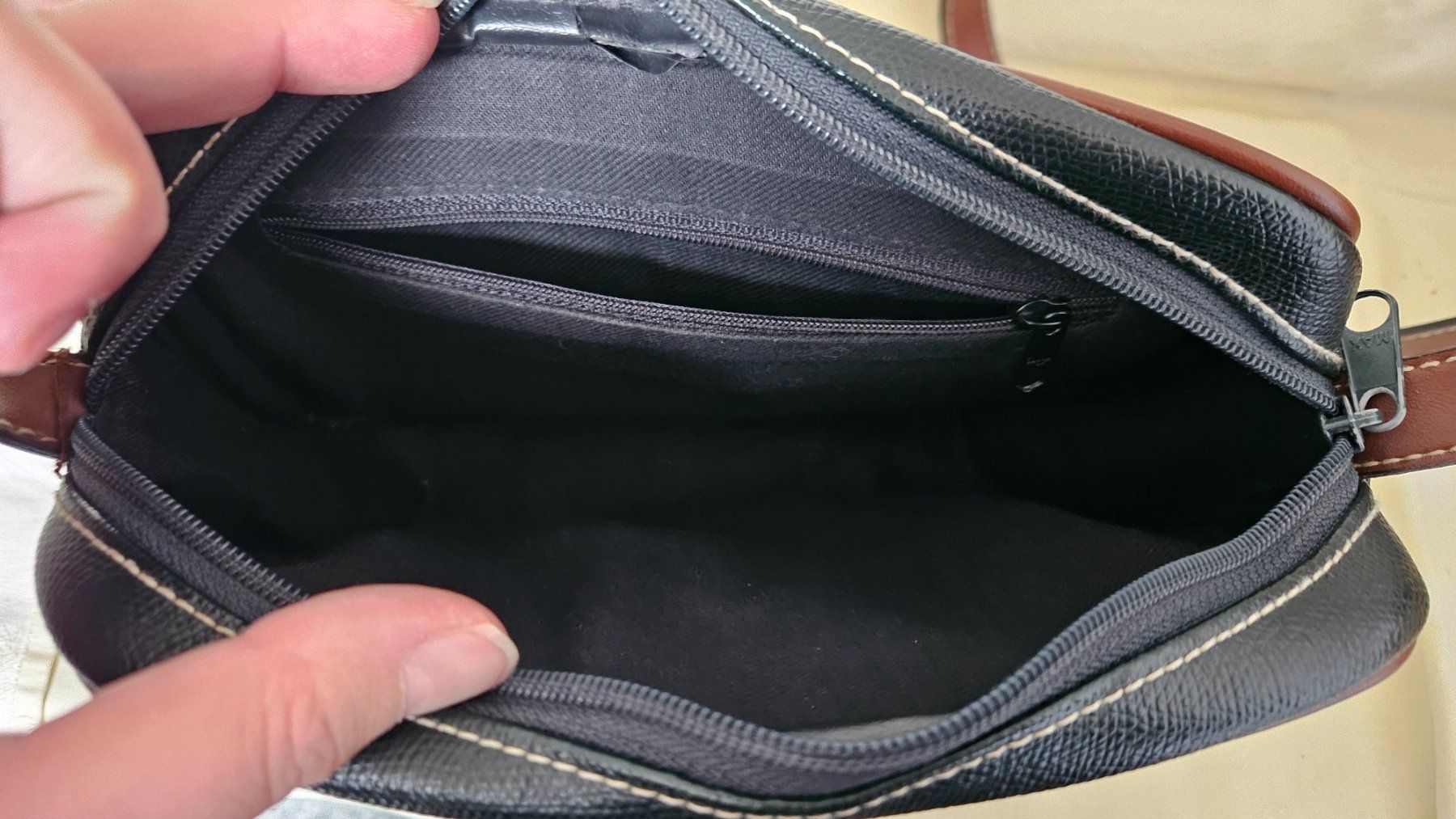 Borse da donna: Borsa a tracolla in pelle Zanotti – Usato da Melano venduto da H-Sara 3