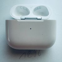 Original Apple Ladecase MagSafe A2566 für AirPods 3 Gen.