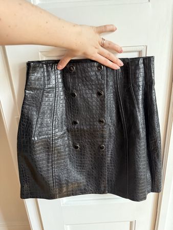 Faux leather skirt - Black - Zara - Size M - Never worn