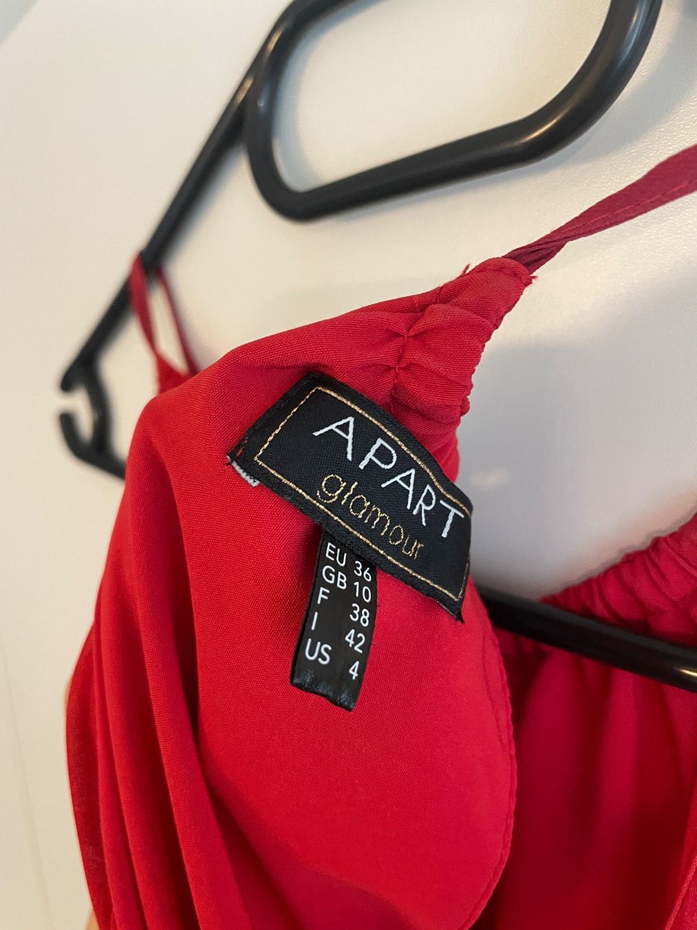 Vestiti: Rotes Maxikleid mit Farbverlauf – Nuovo (secondo la descrizione) da Aesch LU venduto da reneru77 8