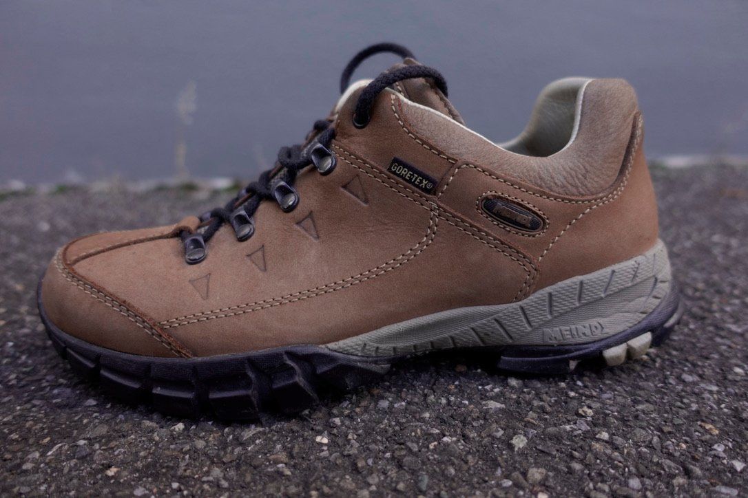 Meindl Chaussures hommes: Meindl Trekking Halbschuhe – D'occasion à Chur par JennyAlexander 4
