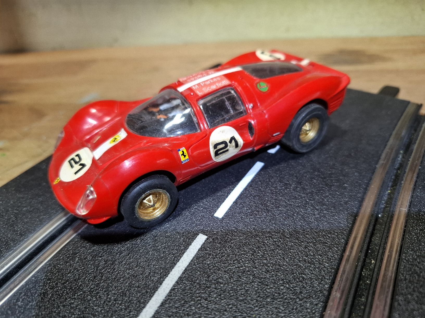 Modellini d'auto: Slotcar Ferrari – Difettoso da Flaach venduto da maniv6