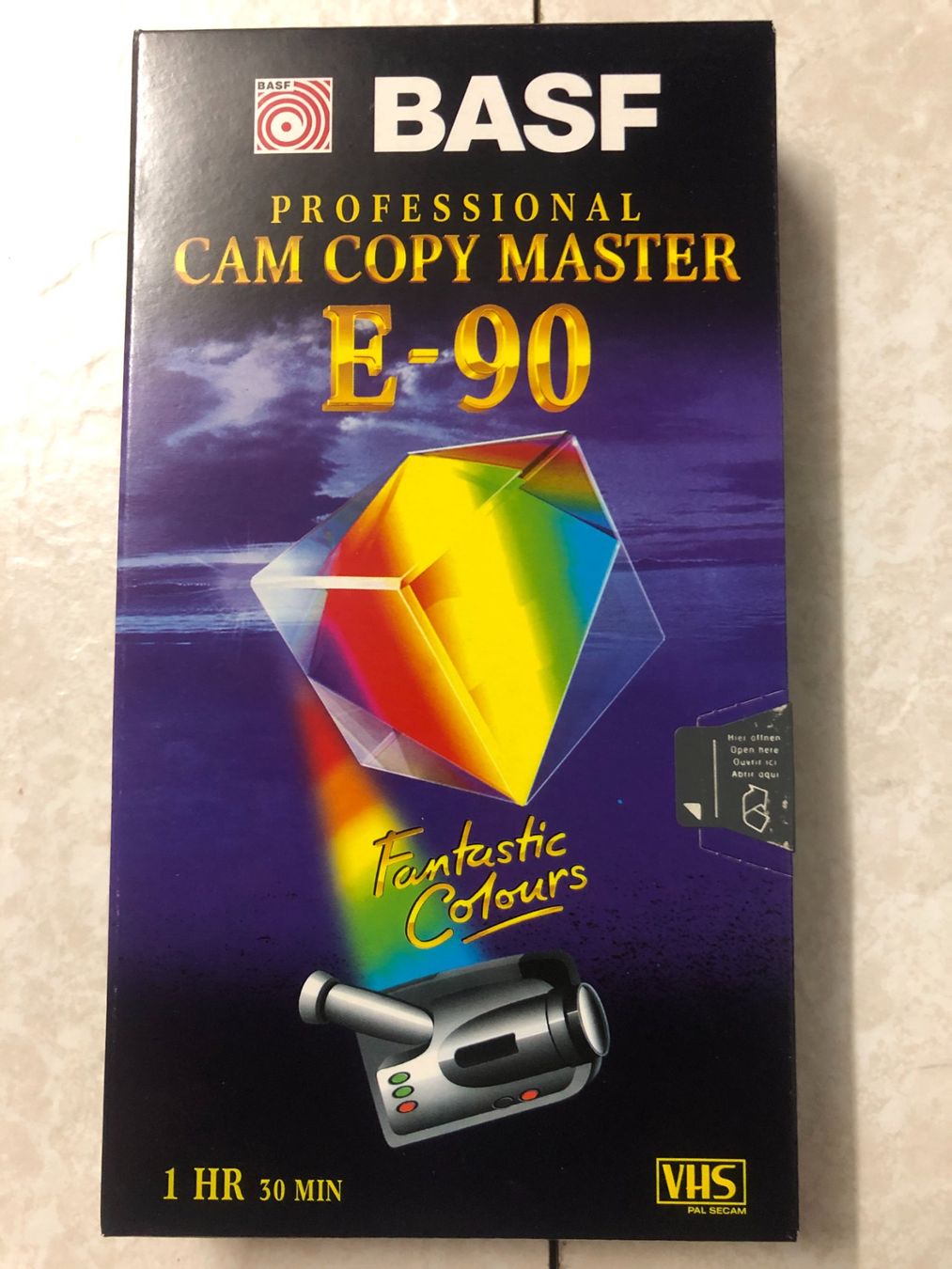 Cassette vuote: BASF E-90 Cam Copy Master VHS SP 90 Min NEU – Nuovo e nell'imballaggio originale da Zürich venduto da Tivoli2