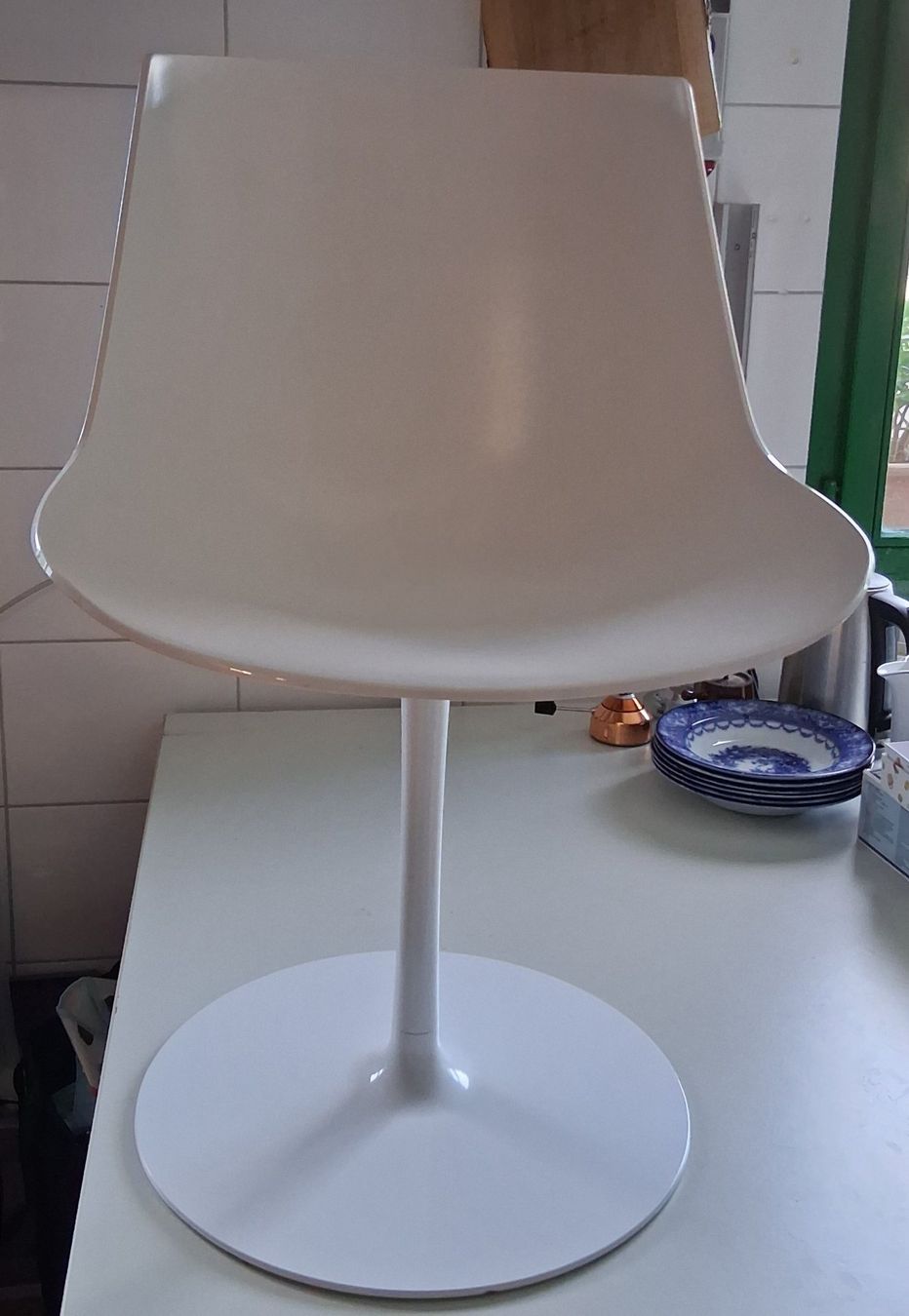 Stühle: MDF FLOW CHAIR – Gebraucht aus Lengnau von robinie02
