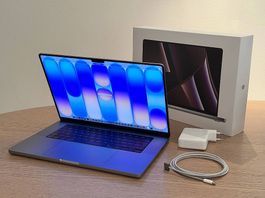 MacBook Pro 16" (2023) M2 Max 32GB RAM 512GB SSD