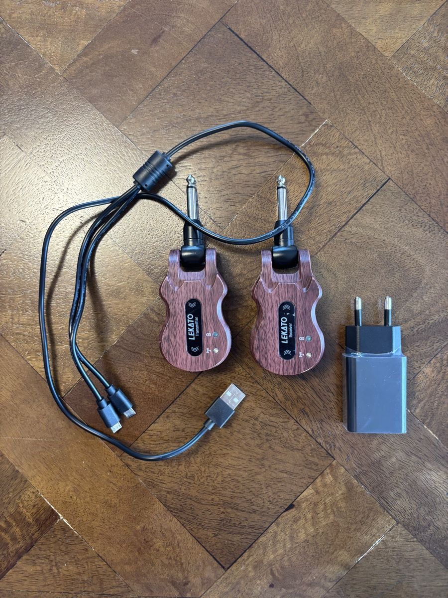 Strumenti musicali: LEKATO 5.8 GHz Wireless Guitar System Set – Usato da Epalinges venduto da fra_5bgl
