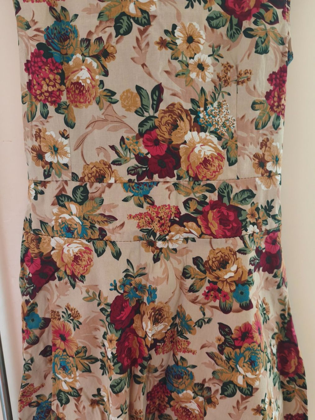 Kleider: ROBE FLEURIE – Gebraucht aus Mervelier von ZORHA 1