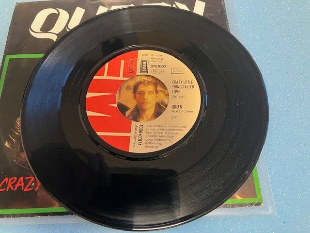 Dischi in vinile: Queen – Usato da Aarwangen venduto da Jukebox3 3