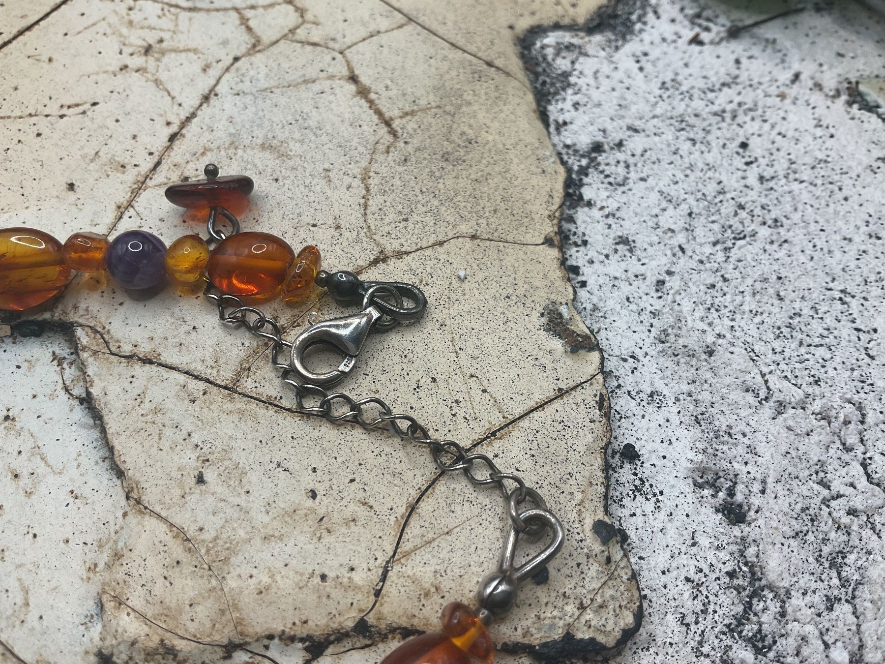 Catenine: Bernsteincollier mit Amethyst, Silververschluss – Usato da luzern venduto da Alpendorf1 1
