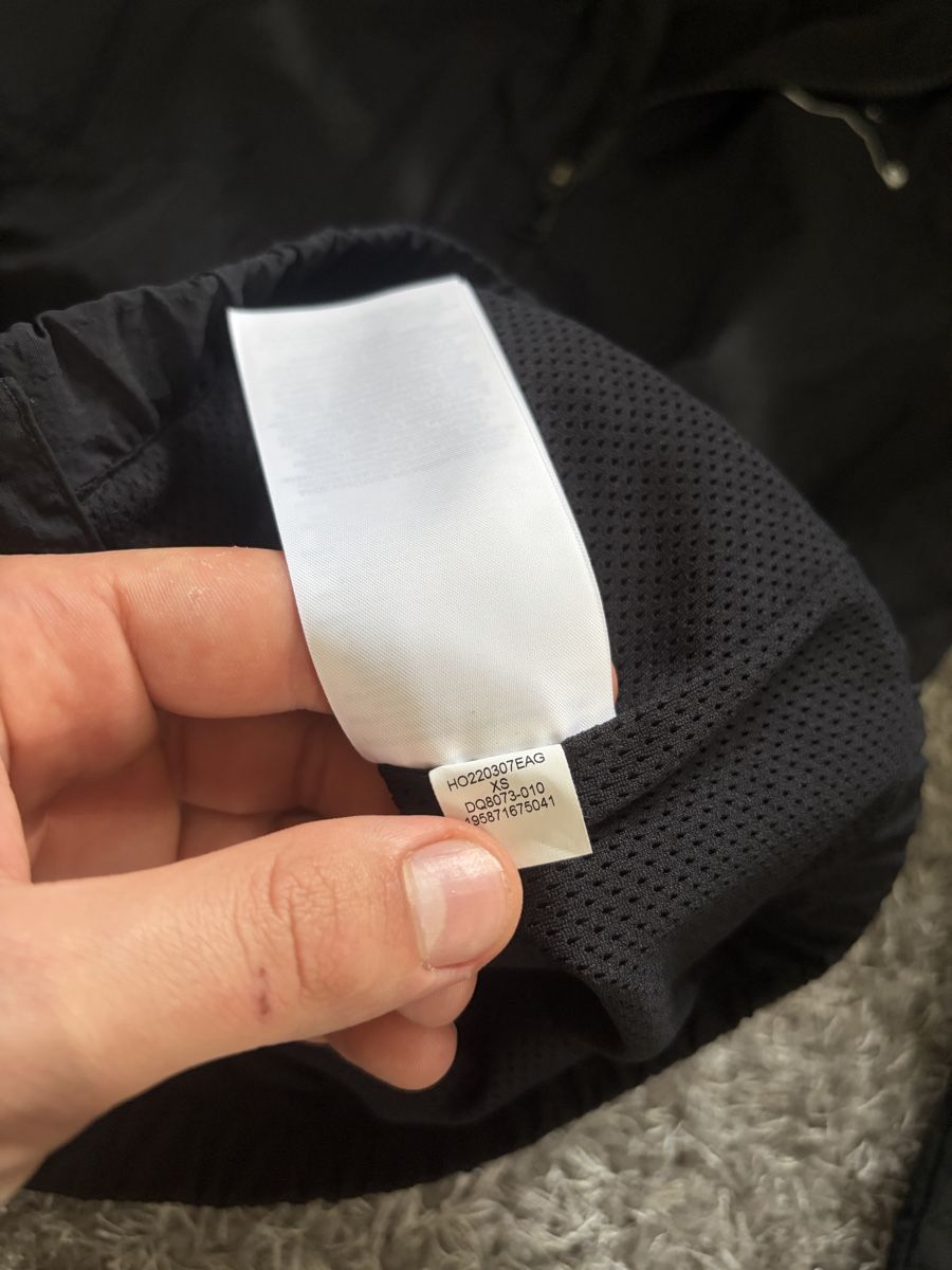 Jordan Giacche: Black Jordan Track Jacket XS  – Nuovo (secondo la descrizione) da Brislach venduto da edu_t6pq 4