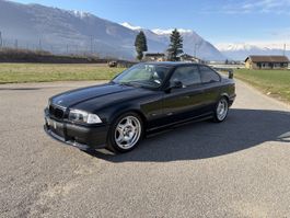 BMW 320i E36 Coupé Anno 1994 Veicolo Storico Restaurato