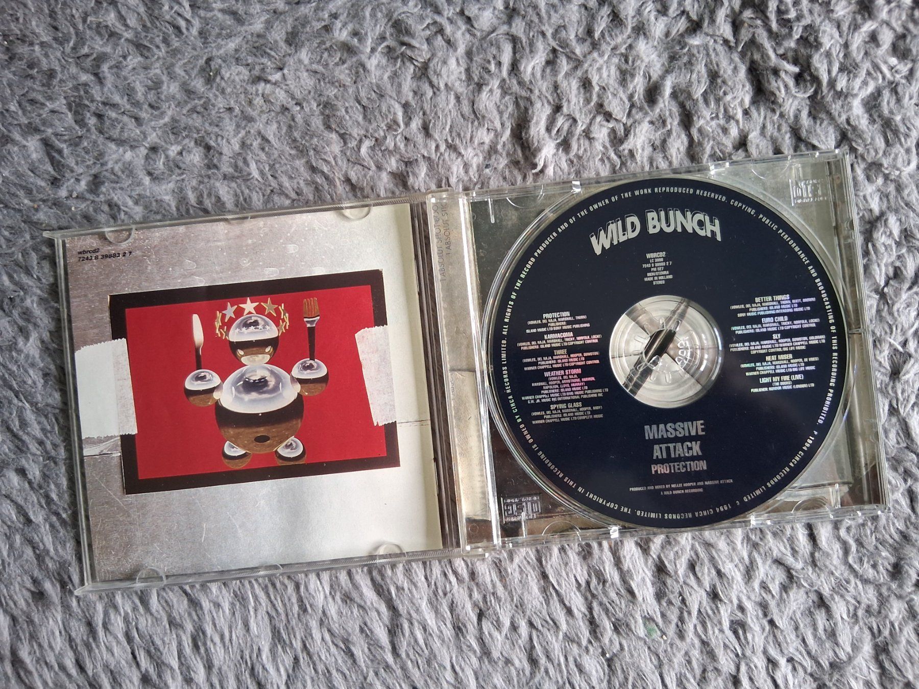 CD: MASSIVE ATTACK    PROTECTION    CD – Usato da Wetzikon ZH venduto da Ramones01 2