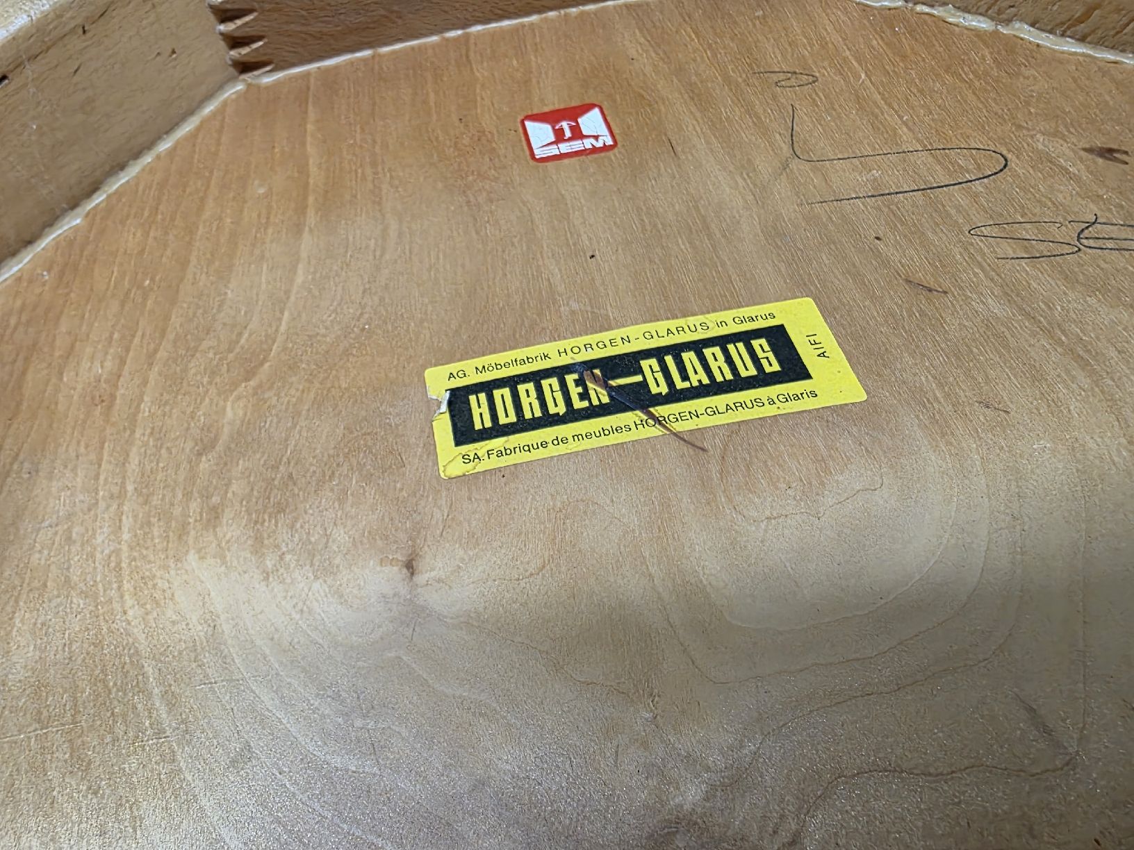 Horgen Glarus Sedie: klassische Vintage Stühle Horgenglarus – Usato da Lichtensteig venduto da Usedinstorecom 8