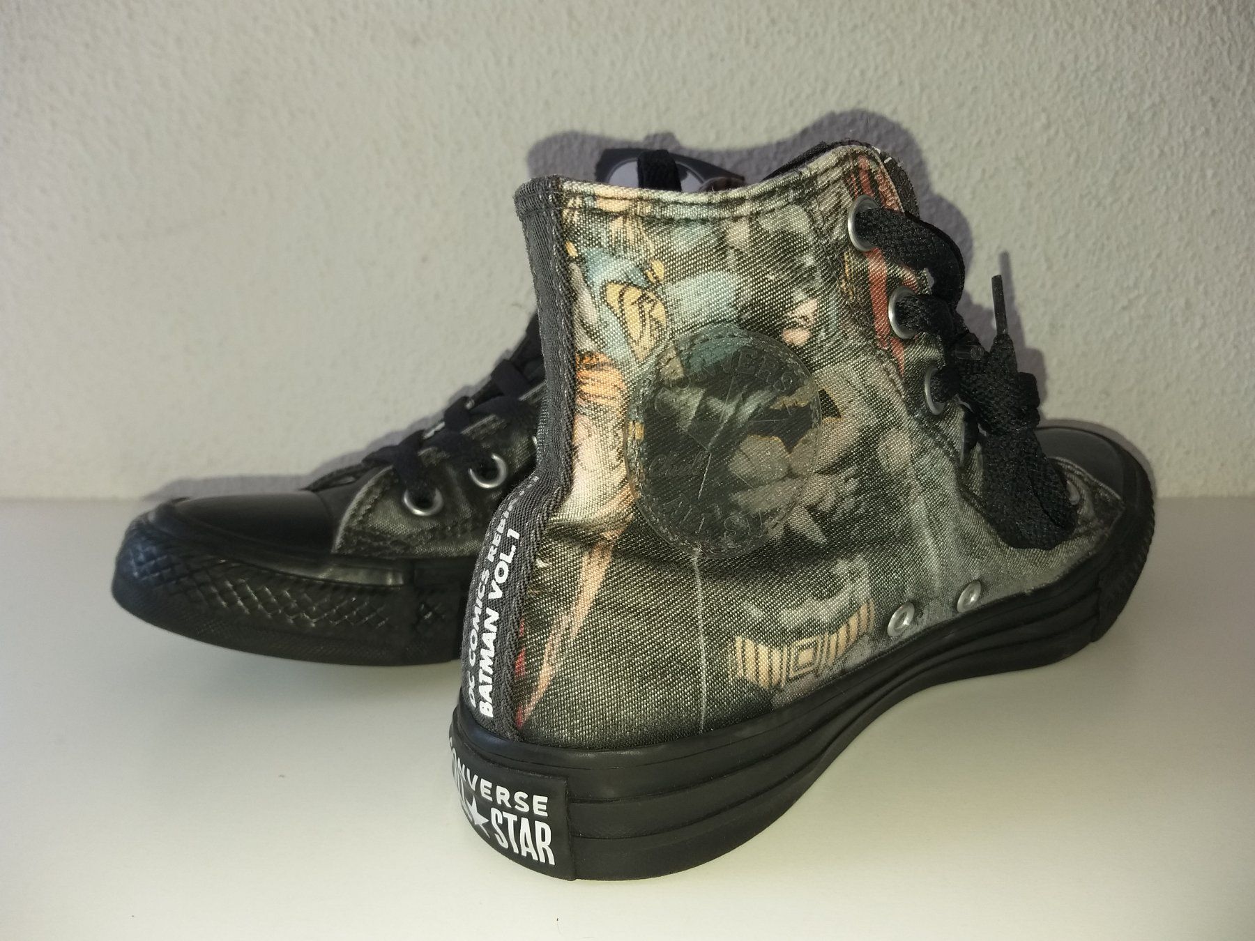 Converse Scarpe da uomo: CONVERSE DC COMICS BATMAN VOL.1   Pointure / Nummer 38 – Usato da Cossonay-ville venduto da Super-Price-Quality 2
