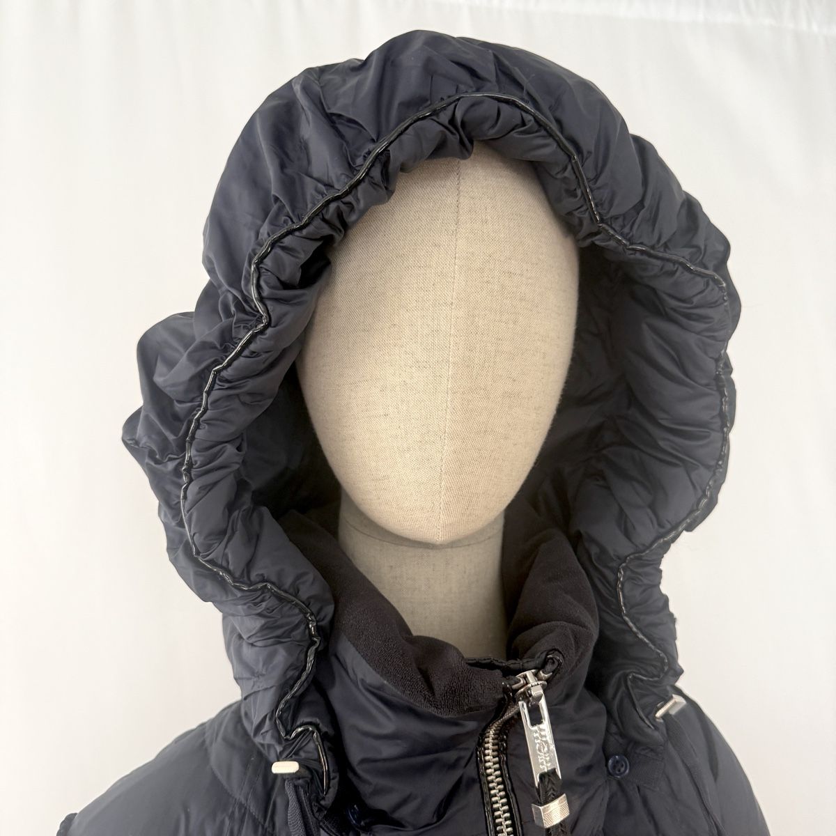 High Giacche: HIGH EVERY DAY COUTURE Down Jacket – Nuovo (secondo la descrizione) da Freienbach venduto da Avviivva_Shop 7