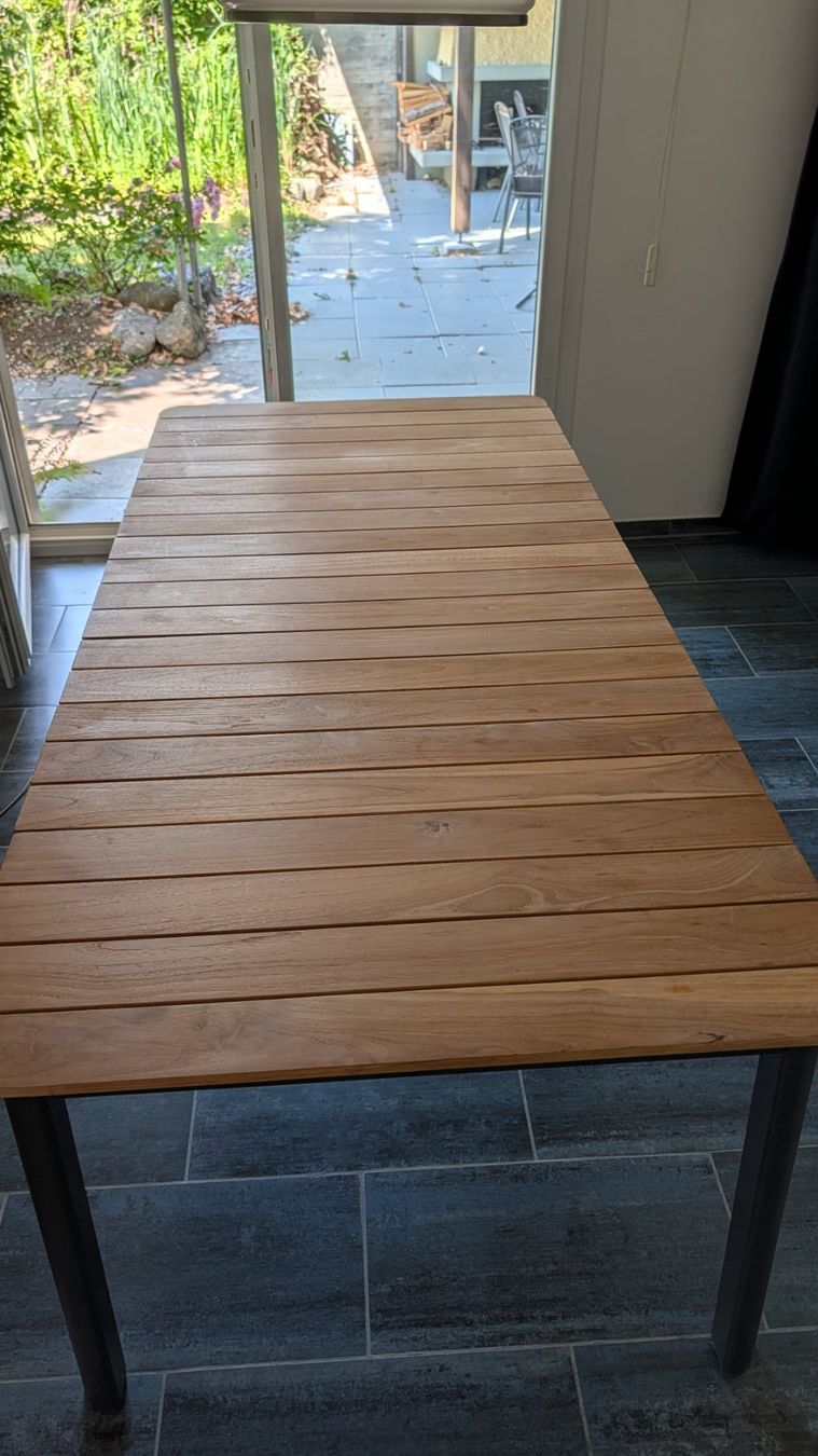 Tavoli: Gartentisch Alu und Echtholz – Usato da Adligenswil venduto da LaLaLand 1