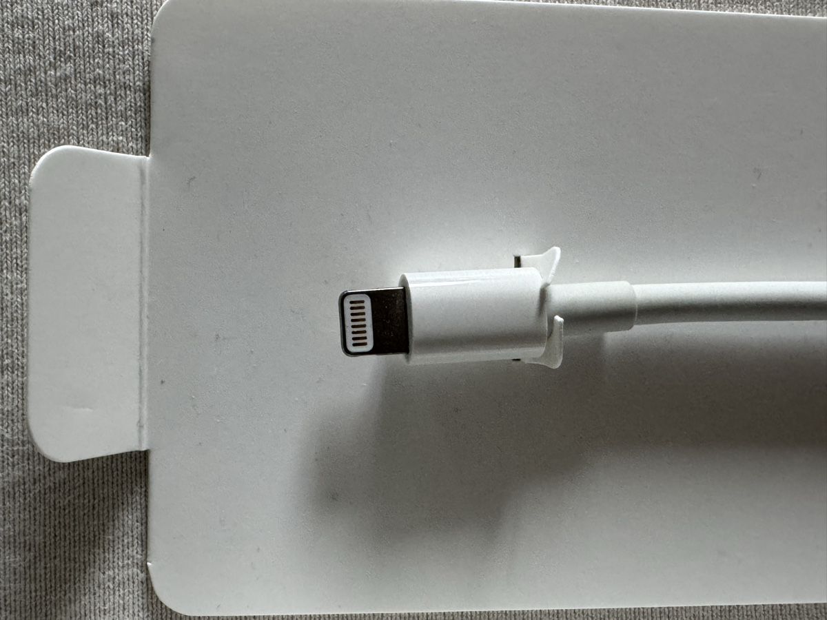 Apple Unità & Adattatore: Apple Lightning Digital AV Adapter – Usato da Zürich venduto da nis_ts5 4