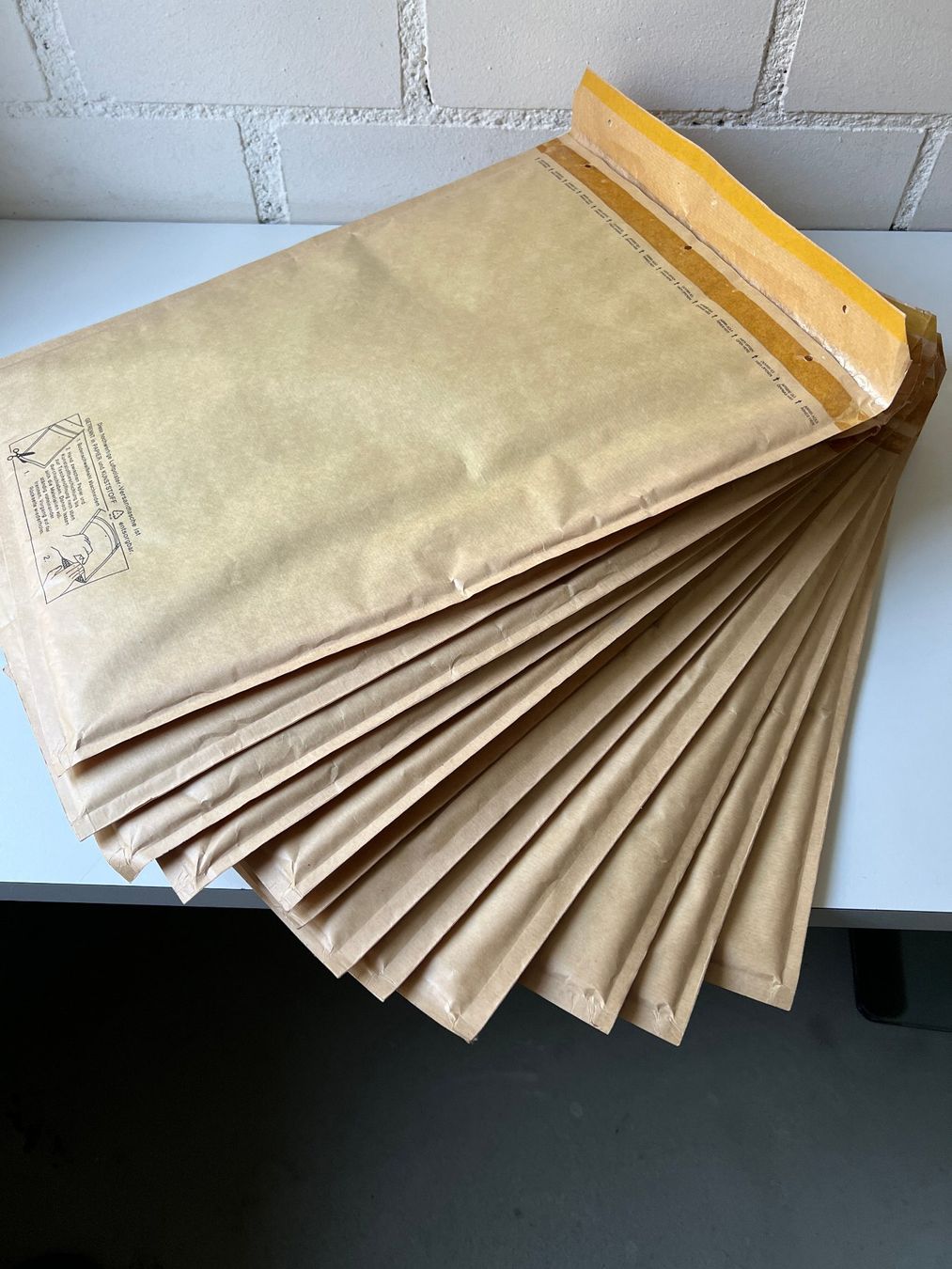 Buste & buste per spedizione: Luftpolster Couverts extra gross – Nuovo (secondo la descrizione) da Frümsen venduto da amadiss 2