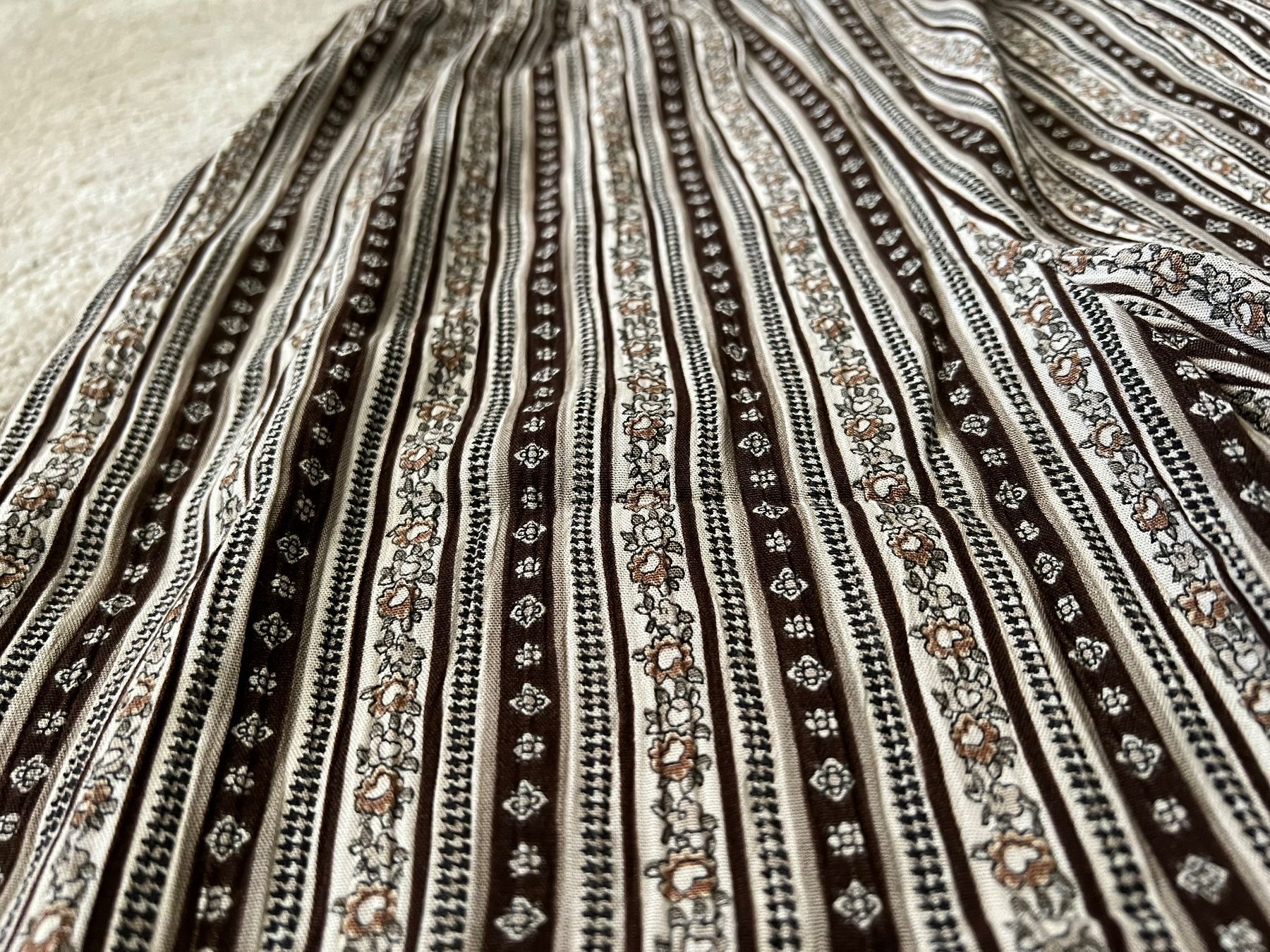 Pantaloni: Pantalon léger | Taille M – Usato da Charmey (Gruyère) venduto da ya_12 3