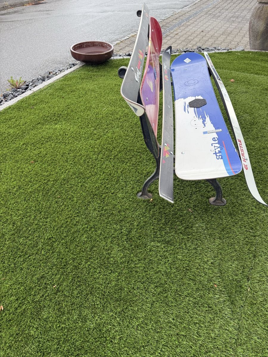 Bänke: Gartenbank – Gebraucht aus Horriwil von Carrera68 2