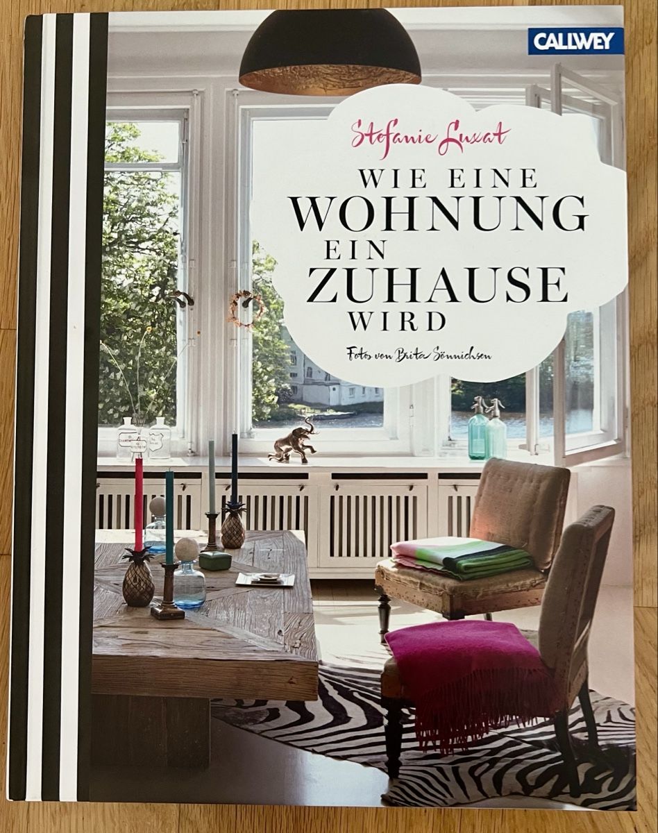 : Buch Wie eine Wohnung ein Zuhause wird Stefanie Luxat – Nuovo (secondo la descrizione) da Basel venduto da Bettybooo