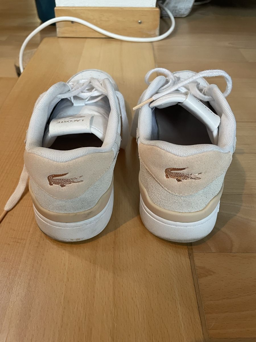 Lacoste Chaussures femmes: Lacoste Sneaker weiss – D'occasion à Winterthur par Xavira 2