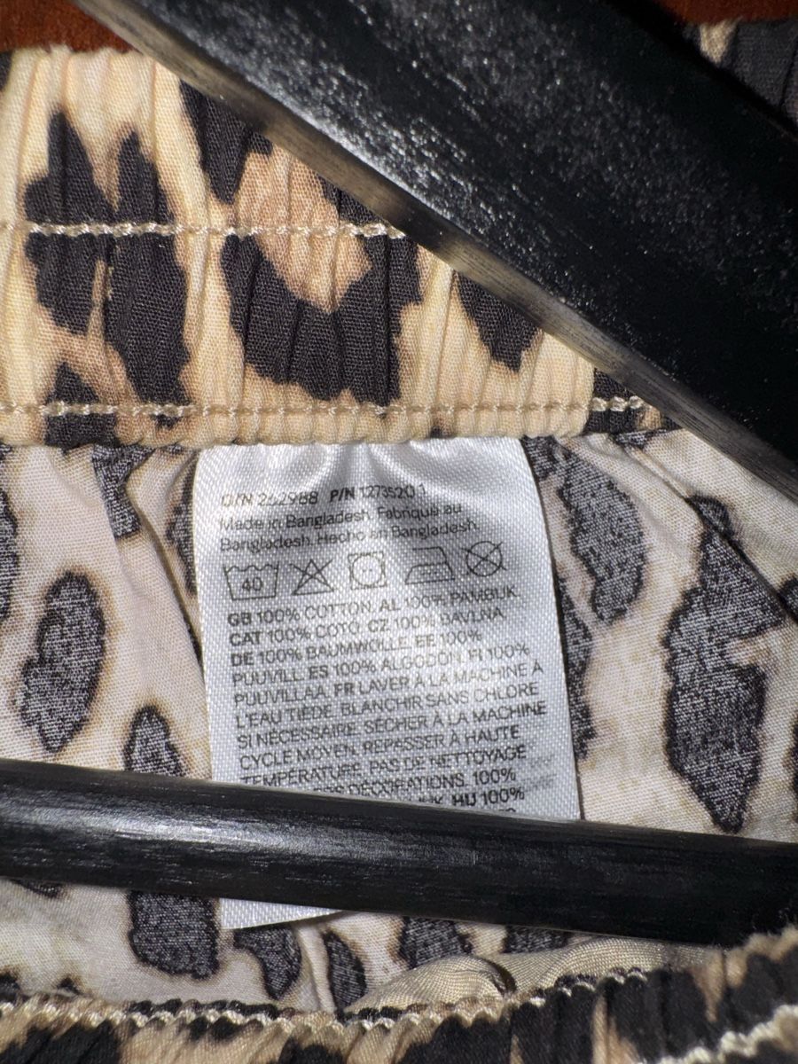 H&M Hosen: Pantalon imprimé léopard taille élastique – Neu (gemäss Beschreibung) aus Blonay von Celuna 2