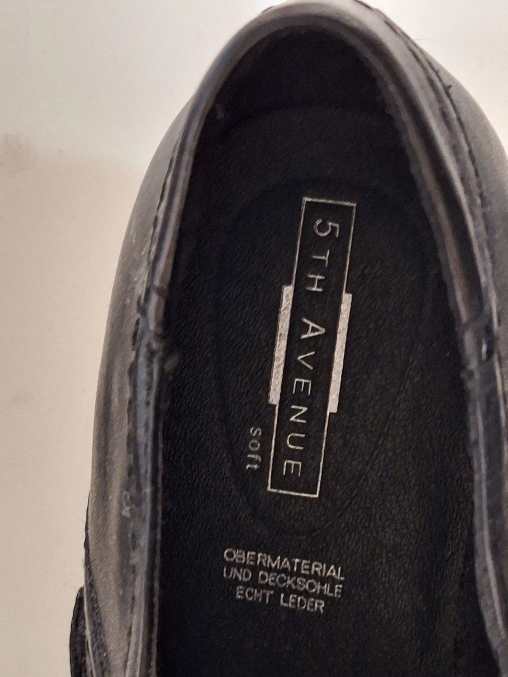 Scarpe da donna: Schwarze Schuhe, Grösse 39 – Nuovo (secondo la descrizione) da Niederglatt ZH venduto da Bobsli 5