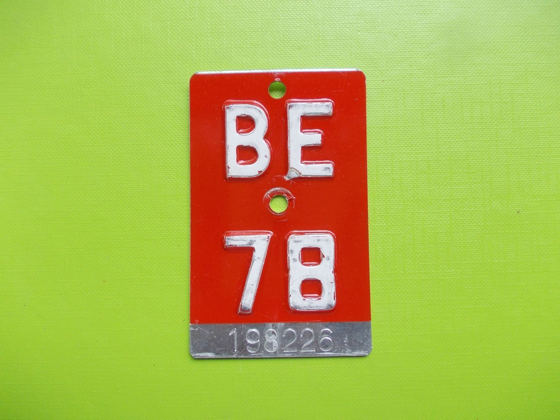Insegne: Velonummer / Fahrradnummer BE 78 – Usato da Gsteigwiler venduto da HORMIGA21