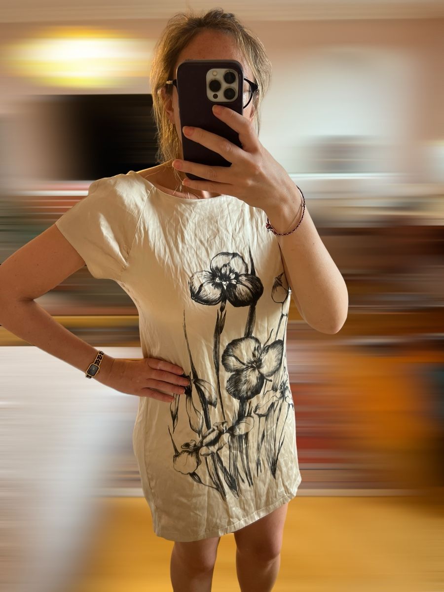 Zara Vestiti: Robe Zara T.L beige à fleurs, soyeuse élégante – Usato da Lausanne venduto da Stephaniesdressing 9