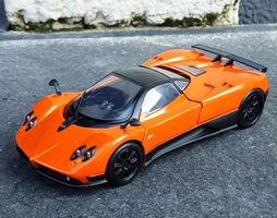 1/24 Pagani Zonda Modellauto