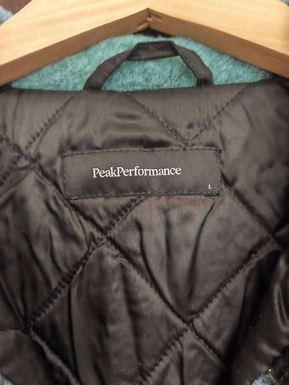 Jacken: Peakperformance Wool Jacket Size L – Gebraucht aus Carona von ufd_ncr8 2