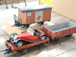 LGB 3 x Güterwagen - Güterzug mit Modellauto - Metallachse